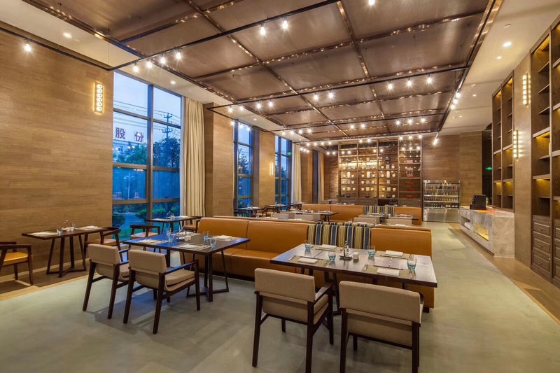 酒店家具布局靈感，如何打造令人眼前一亮的空間設(shè)計(jì)？